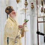 Urimi i Pashkëve Ortodokse nga Kryepeshkopi Anastas Janullatos